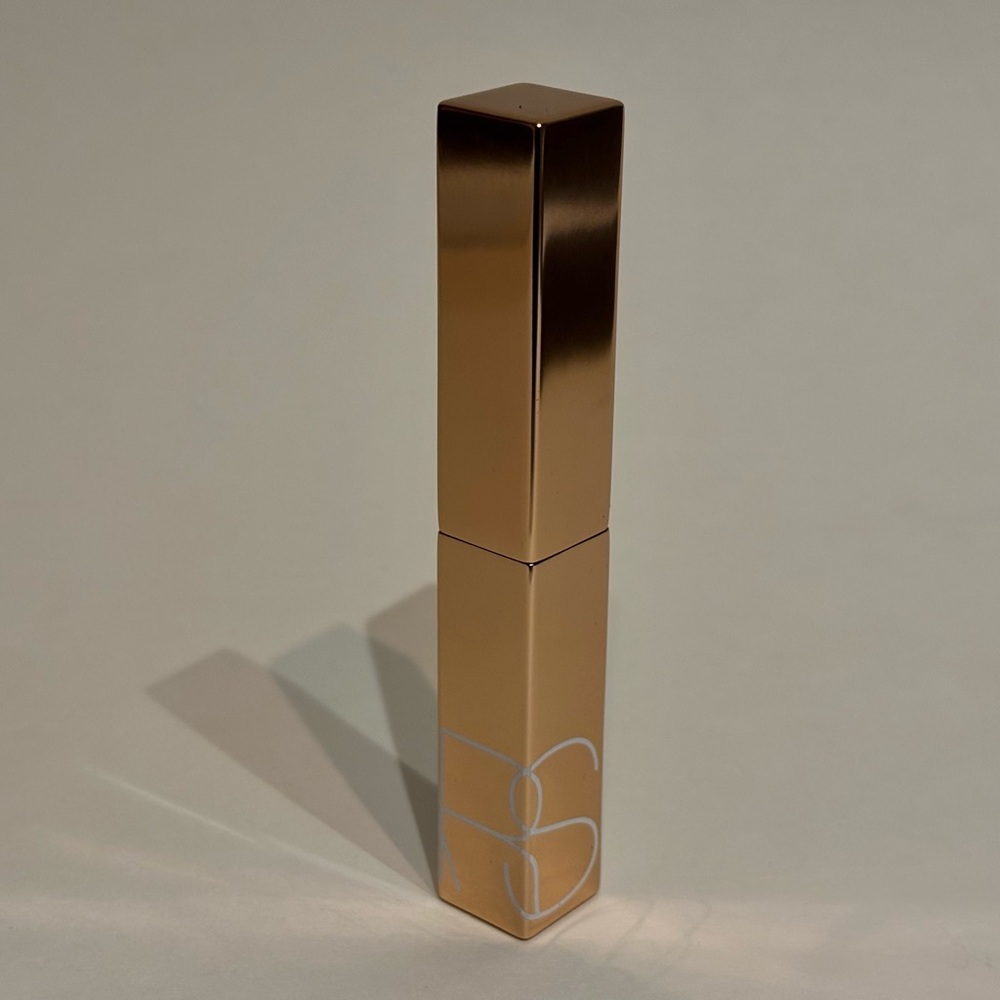 NARS Afterglow Sensual Shine in Lipstick 223 Idolized 0.05 oz Brand New in Box